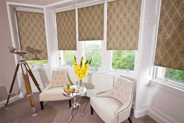 Add Some Pizzazz with Roller Blinds!