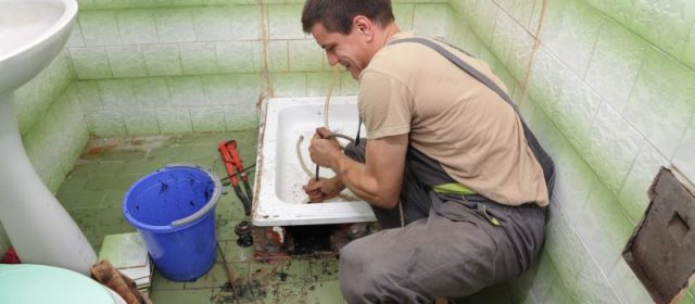 Concrete Signs that Your Toilet is in Trouble