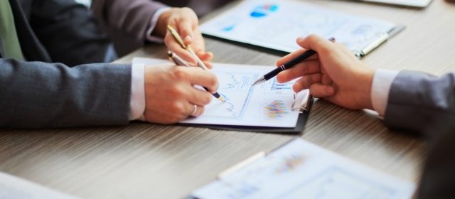 Accountant In Epsom: Advantages Of Hiring